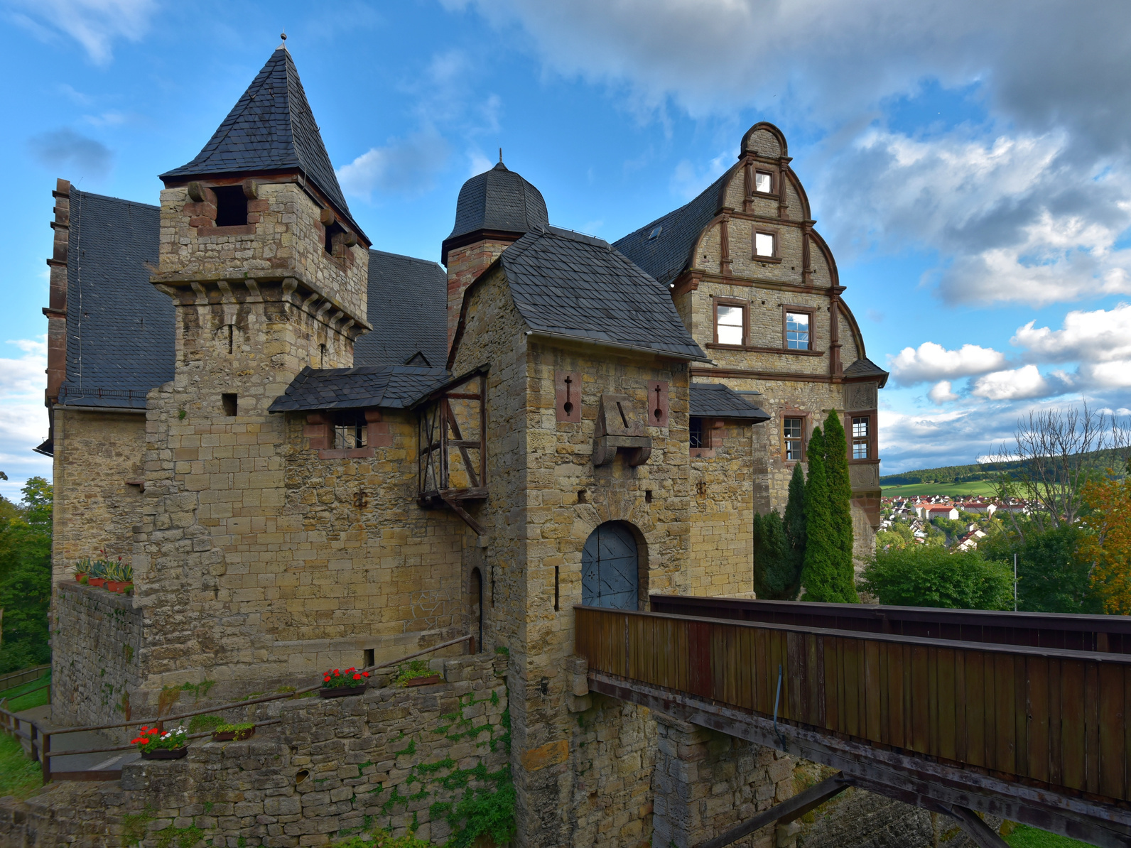 Oberschloss Kranichfeld; Privatdetektei Weimar, Wirtschaftsdetektei Weimar, Detektei Kranichfeld, Detektivagentur in Weimar